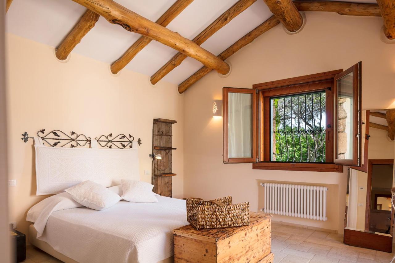 Albero Capovolto Bed & Breakfast Golfo Aranci Eksteriør bilde