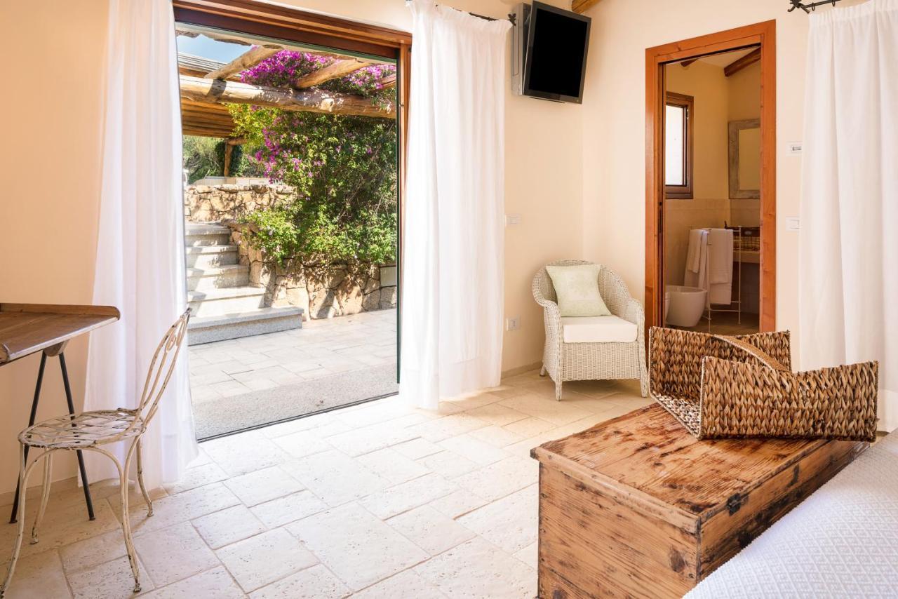 Albero Capovolto Bed & Breakfast Golfo Aranci Eksteriør bilde