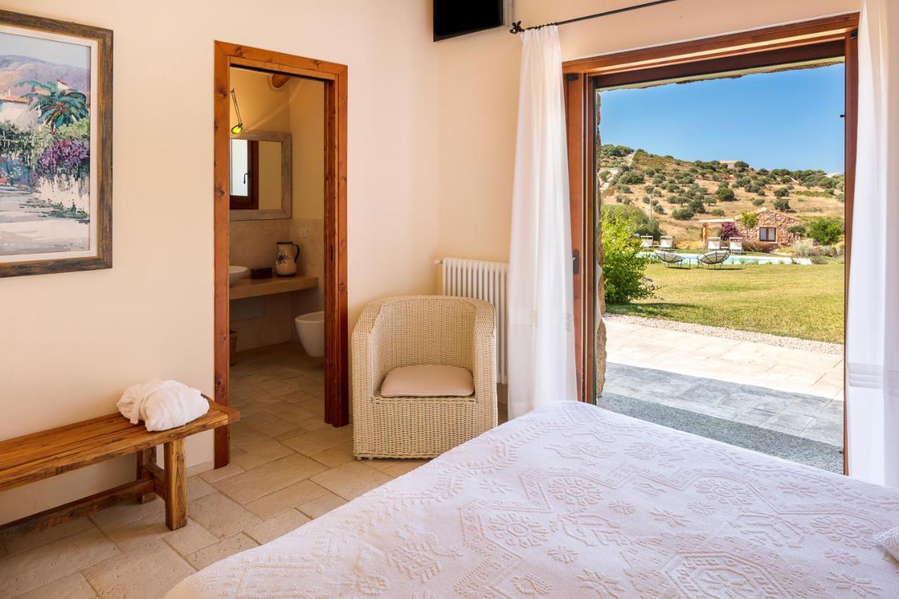 Albero Capovolto Bed & Breakfast Golfo Aranci Eksteriør bilde